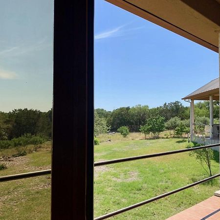 Scenic Hill Country Retreat - Rhino Ranch Villa New Braunfels Exteriör bild