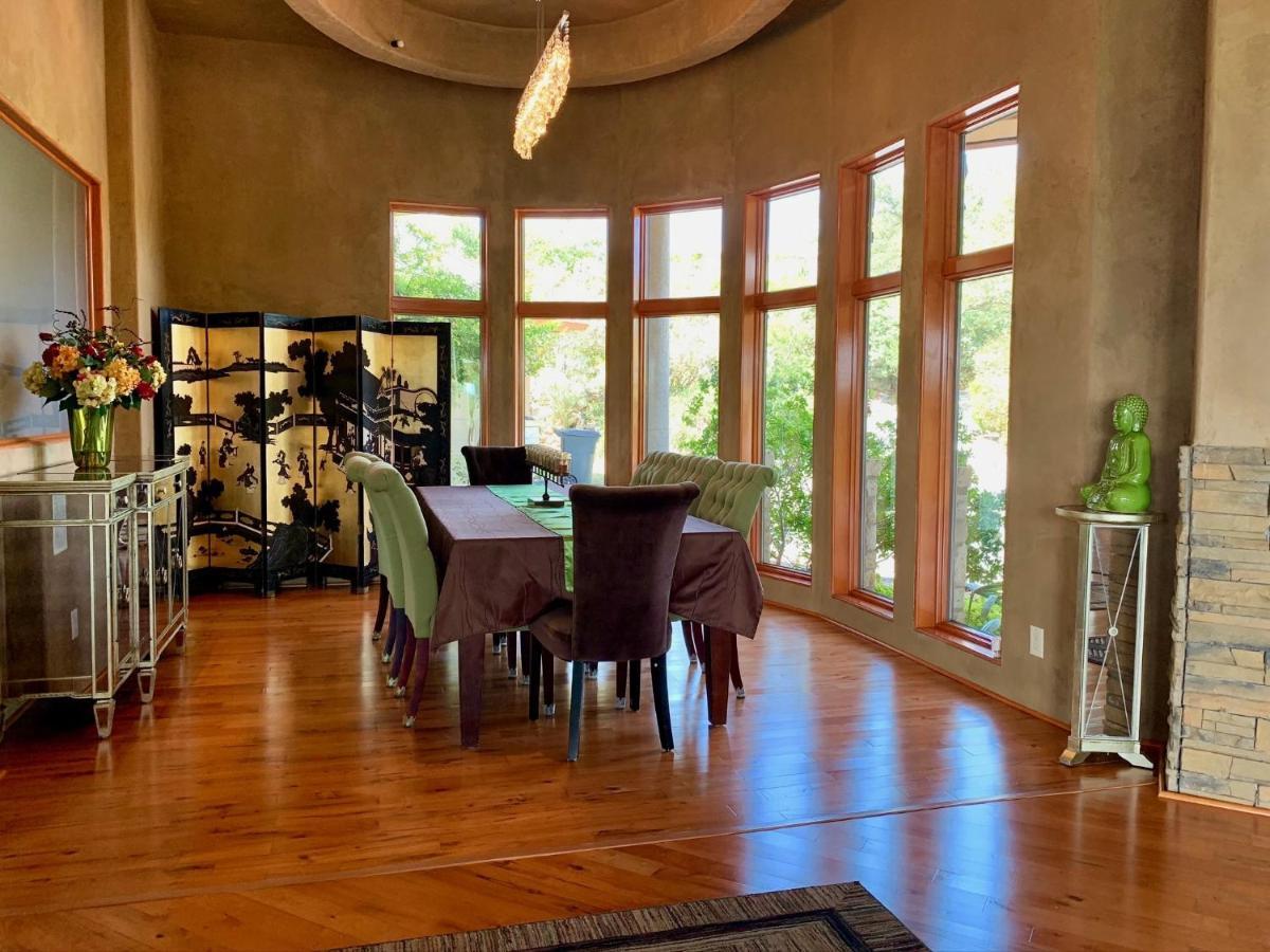 Scenic Hill Country Retreat - Rhino Ranch Villa New Braunfels Exteriör bild