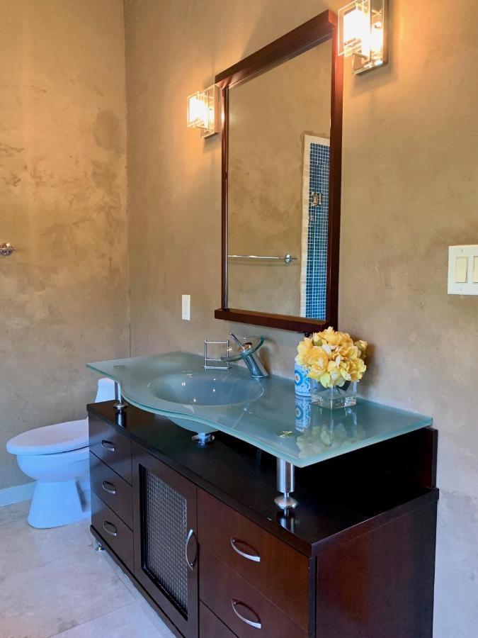 Scenic Hill Country Retreat - Rhino Ranch Villa New Braunfels Exteriör bild