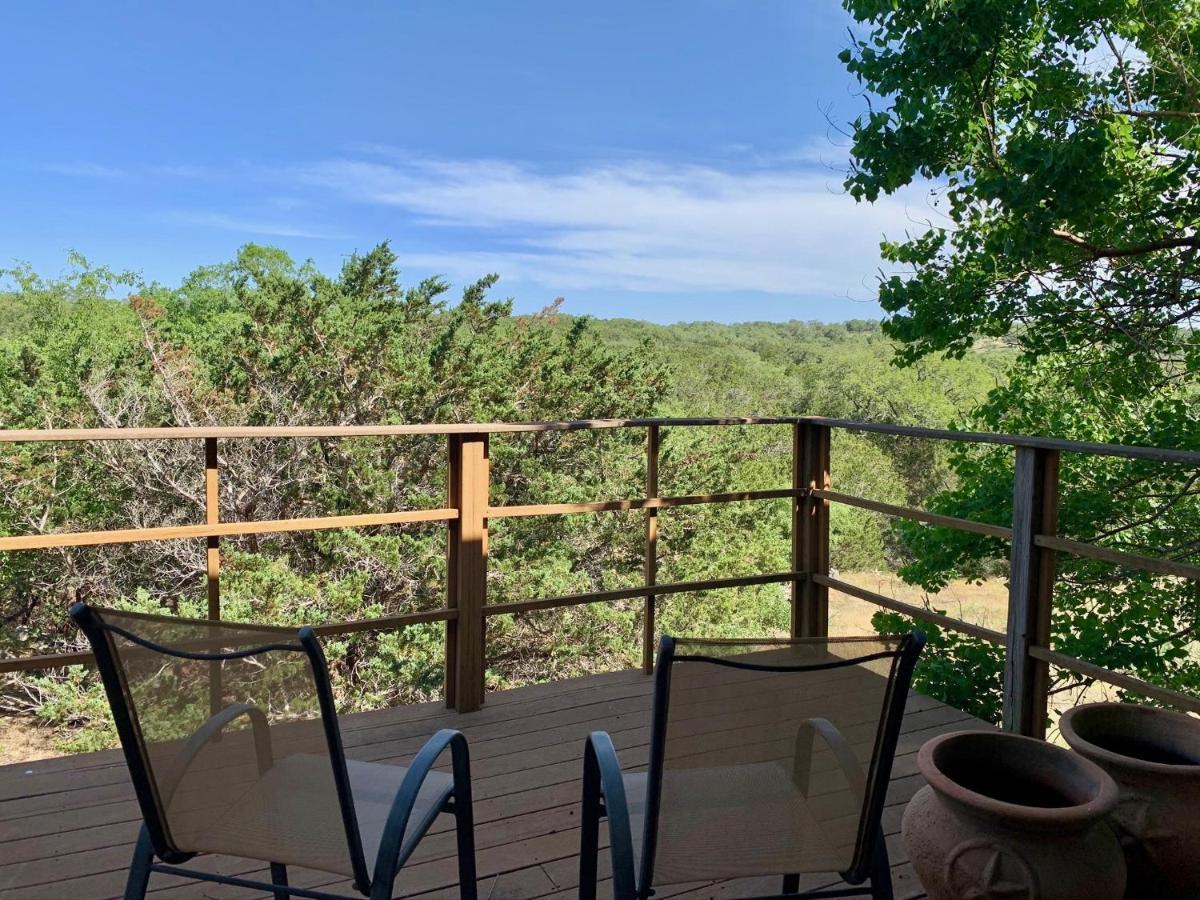 Scenic Hill Country Retreat - Rhino Ranch Villa New Braunfels Exteriör bild