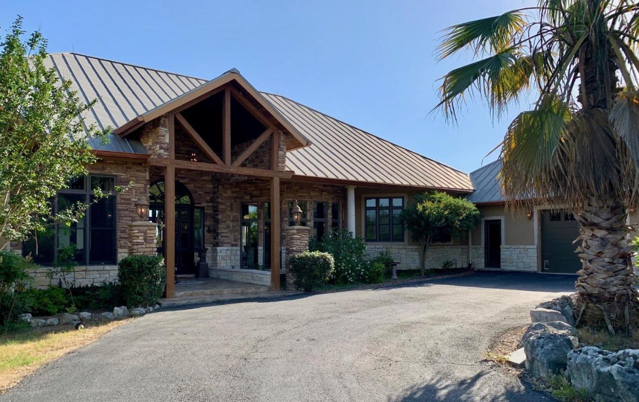 Scenic Hill Country Retreat - Rhino Ranch Villa New Braunfels Exteriör bild
